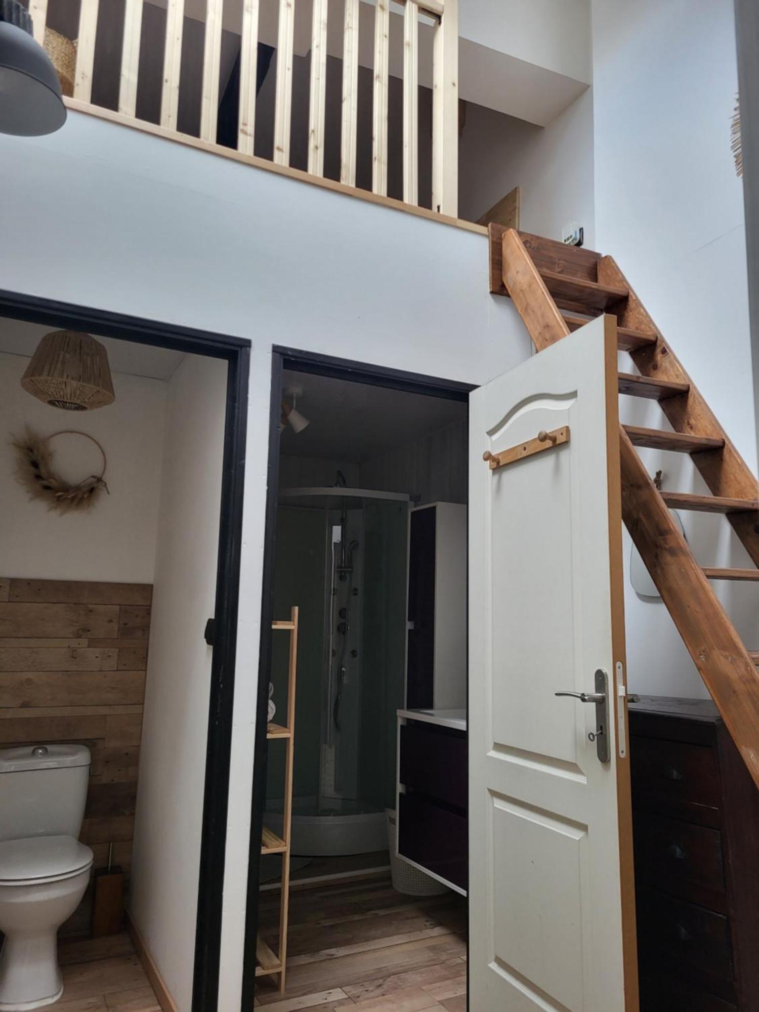 Maison De Village A La Decoration Boheme Jusqu'A 6 Personnes Viviers-les-Montagnes Bagian luar foto